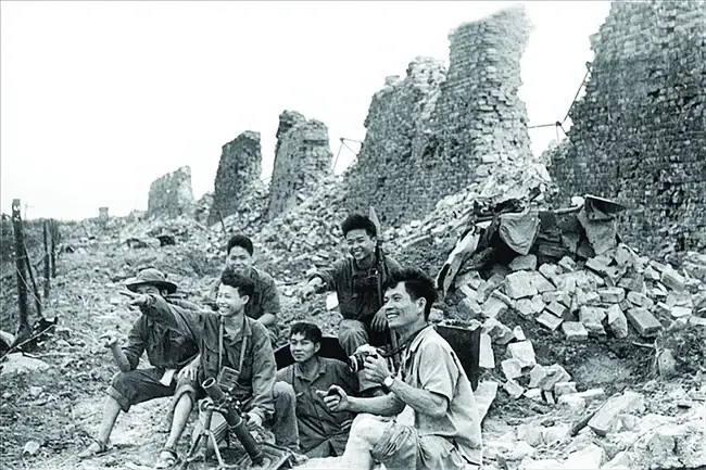 Quyết Liệt Tiếng Anh Là Gì